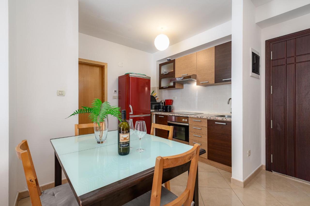 Apartment Ares 14 - Umag Center Luaran gambar